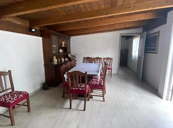 Bed & Breakfast Antonia Con Piscina Corato