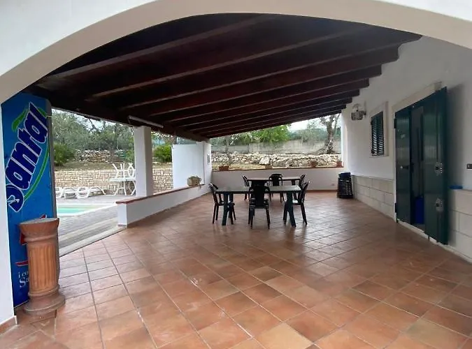 Bed & Breakfast Antonia Con Piscina Corato