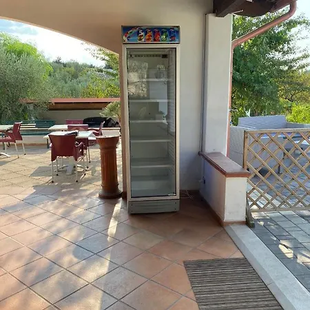 B&B Antonia Con Piscina 코라토