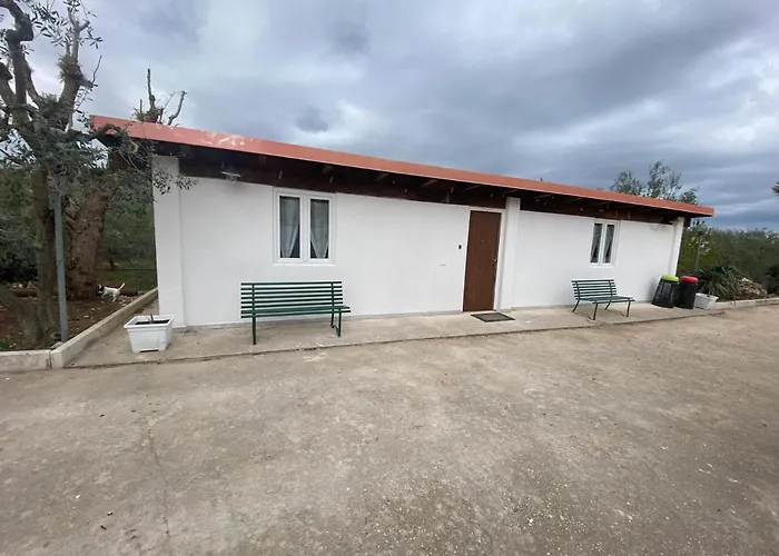 Oda ve Kahvaltı Antonia Con Piscina Corato